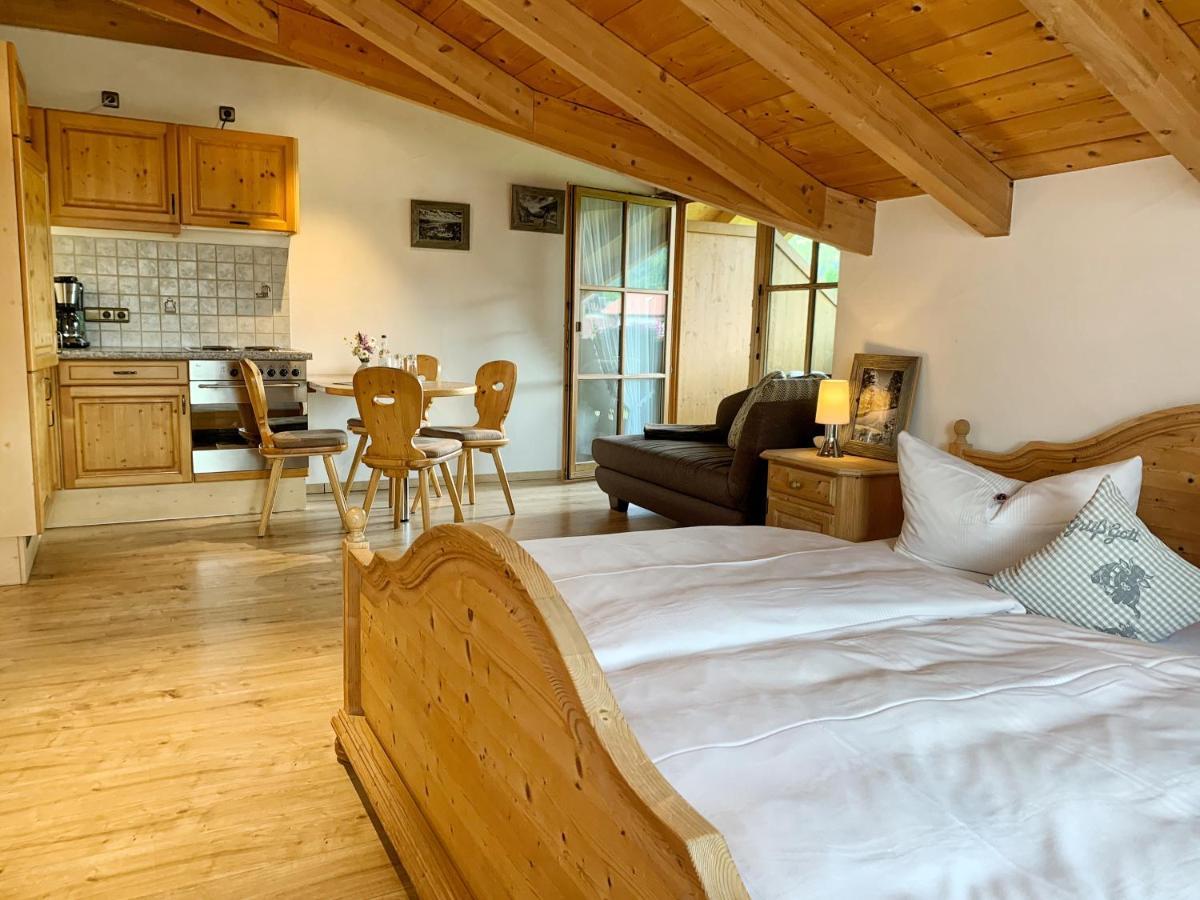 Gaestehaus "Zur Schmiede" Wertach Zewnętrze zdjęcie